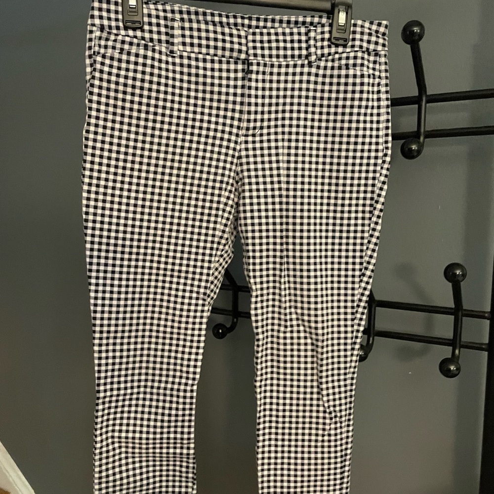 Black and white checkered pixie pants